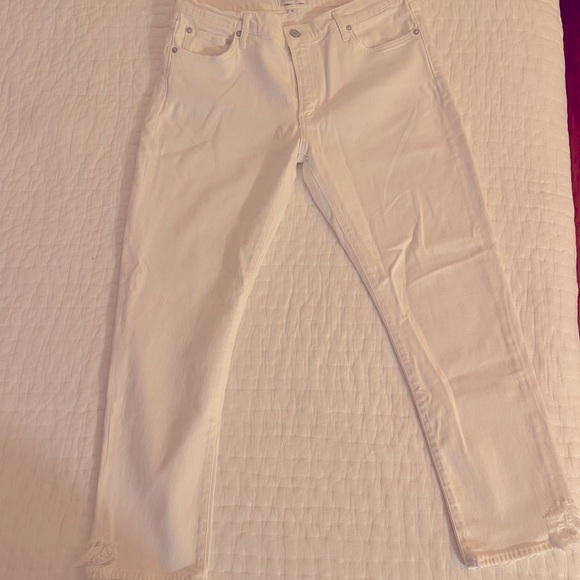 AGOLDE Toni Distressed Ankle Straight Leg Jeans - Picture 5 of 6